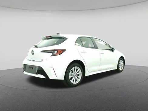 New 2026 Toyota Corolla SE image 25