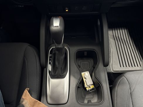 Used 2024 Nissan Frontier S w/ Technology Package image 18