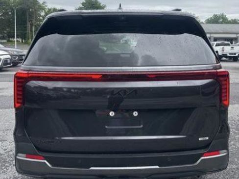 Certified 2025 Kia Carnival SX Prestige image 6