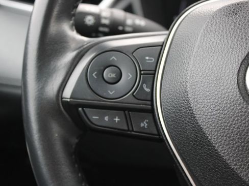 Used 2024 Toyota Corolla Cross XLE image 34