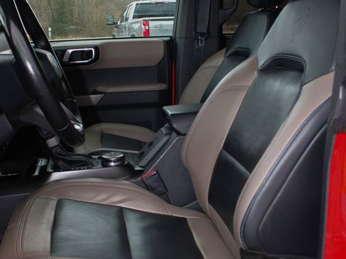 Used 2021 Ford Bronco Wildtrak image 18