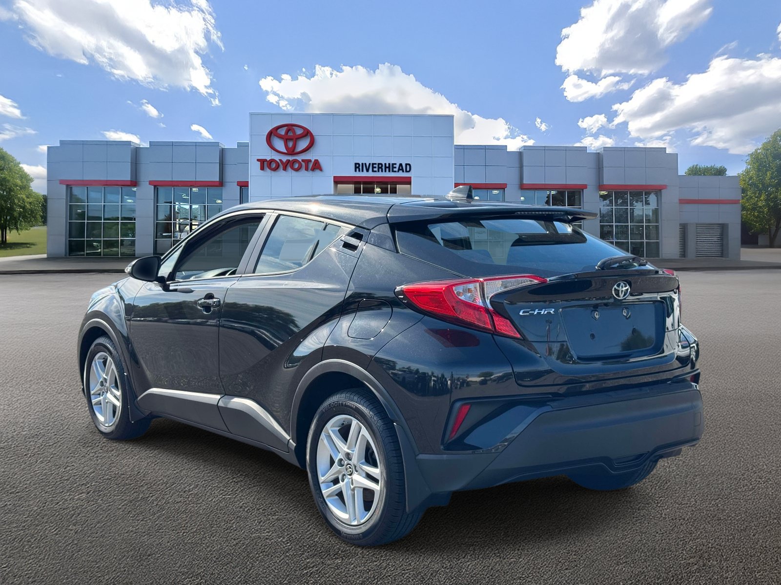 Certified 2021 Toyota C-HR LE FWD image 6