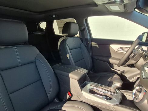 New 2025 Chevrolet Blazer LT w/ Redline Edition AWD/4WD image 4