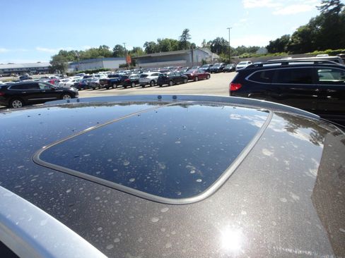 Used 2013 Honda CR-V EX-L image 17