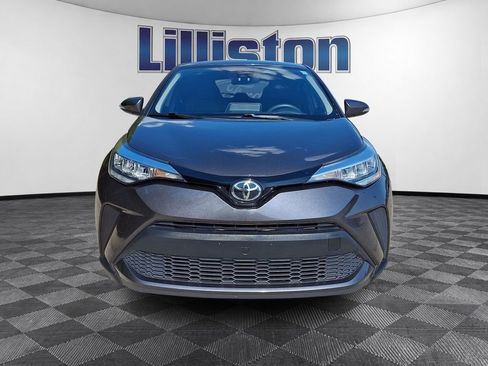 Used 2021 Toyota C-HR LE FWD image 2
