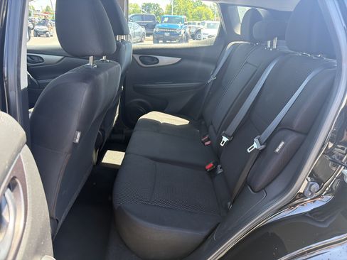 Used 2020 Nissan Rogue Sport S w/ Appearance Package AWD/4WD image 13