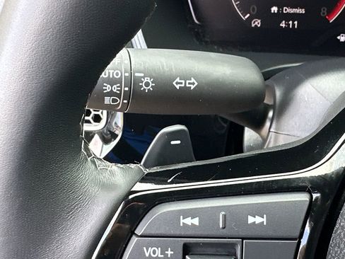 Used 2025 Honda Civic Sport image 31