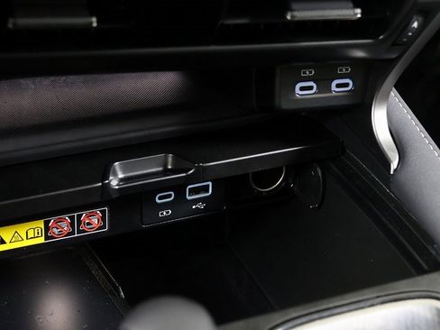 Used 2025 Lexus RX 350h w/ Convenience Package image 23