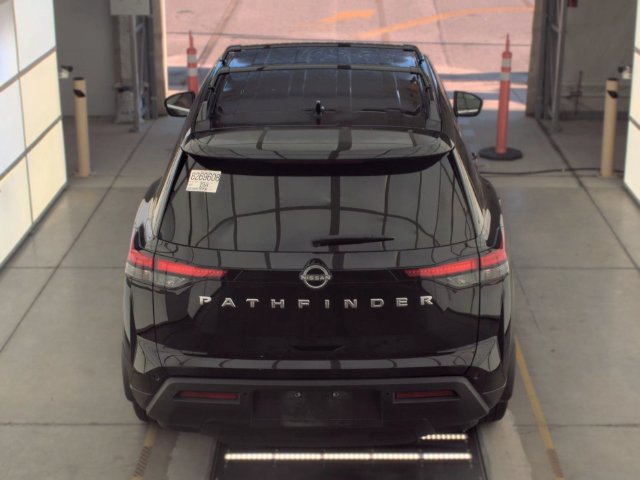 Certified 2025 Nissan Pathfinder SV FWD image 9
