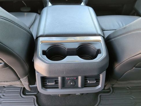 Used 2024 Ford F250 Lariat w/ Lariat Ultimate Package AWD/4WD image 42