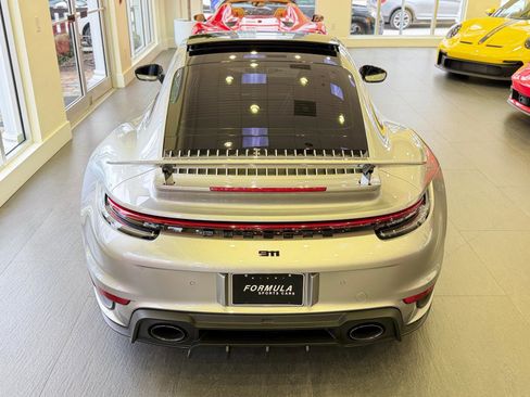 Used 2022 Porsche 911 Turbo image 14