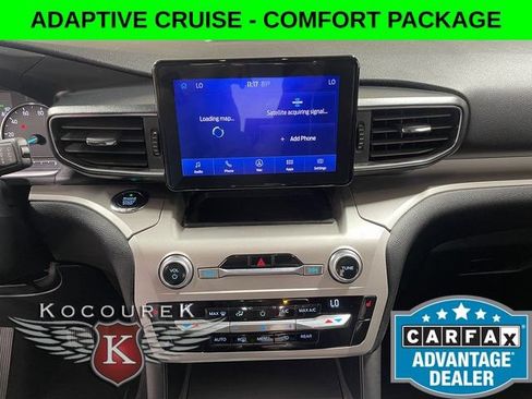 Used 2020 Ford Explorer XLT w/ Equipment Group 202A AWD/4WD image 16
