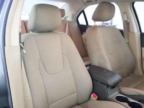 Used 2012 Ford Fusion SE FWD image 32