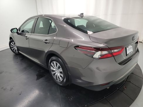 Used 2023 Toyota Camry LE image 6