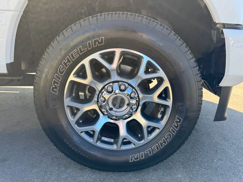 Used 2022 Ford F250 Lariat w/ Lariat Ultimate Package image 26