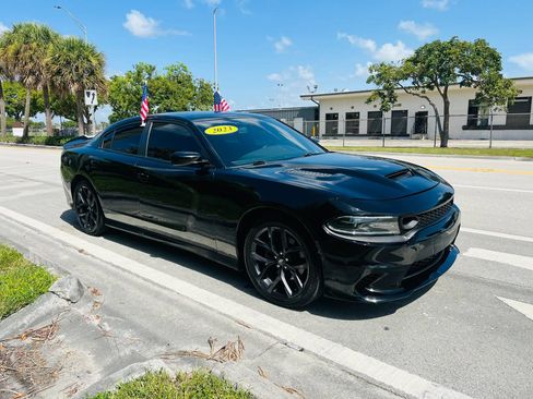 Used 2022 Dodge Charger R/T w/ Blacktop Package RWD image 7