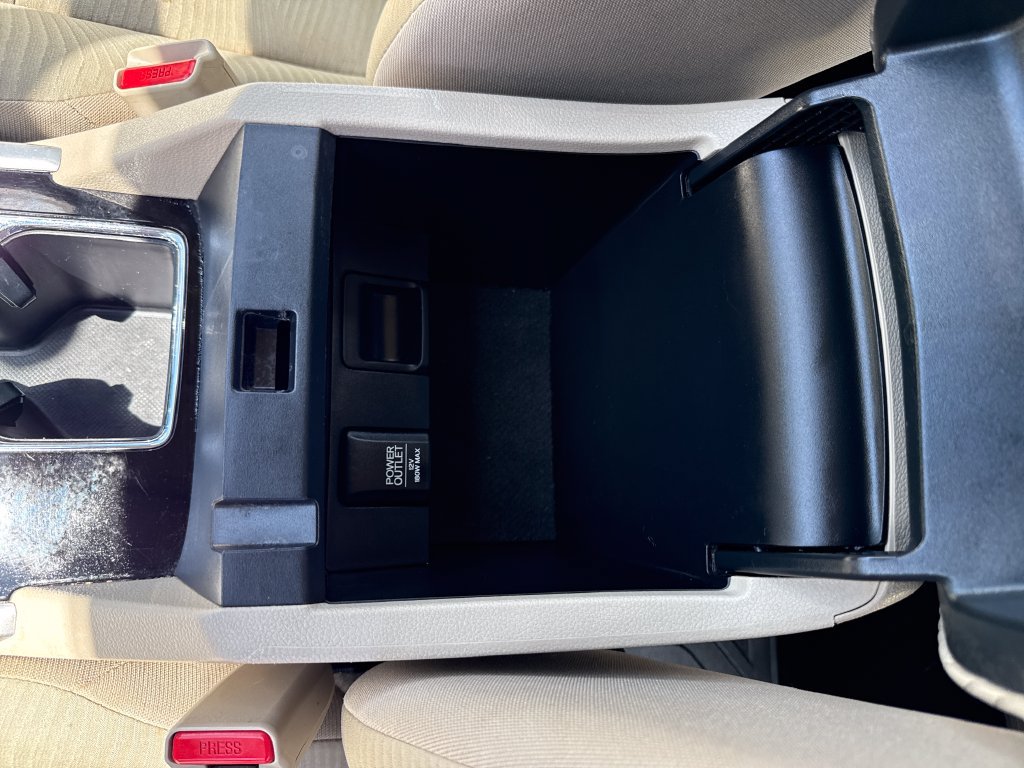 Used 2016 Honda Accord LX image 28