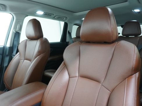 Used 2021 Subaru Ascent Touring w/ Popular Package #2A AWD/4WD image 10