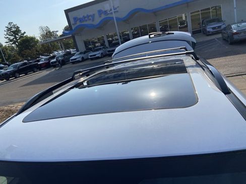 Used 2025 Honda Pilot Elite image 28