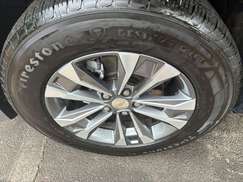 Used 2025 Chevrolet Equinox LT FWD image 32