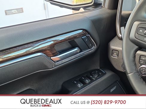 Used 2025 GMC Sierra 1500 Elevation w/ Elevation Premium Package AWD/4WD image 26