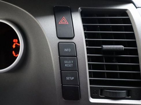 Used 2013 Toyota Tundra 4x4 Double Cab image 27