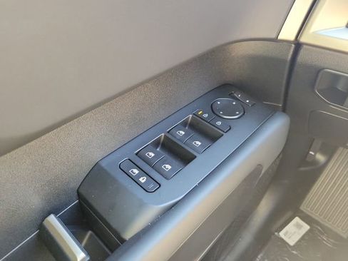 New 2027 Kia Telluride S w/ Towing Package image 30