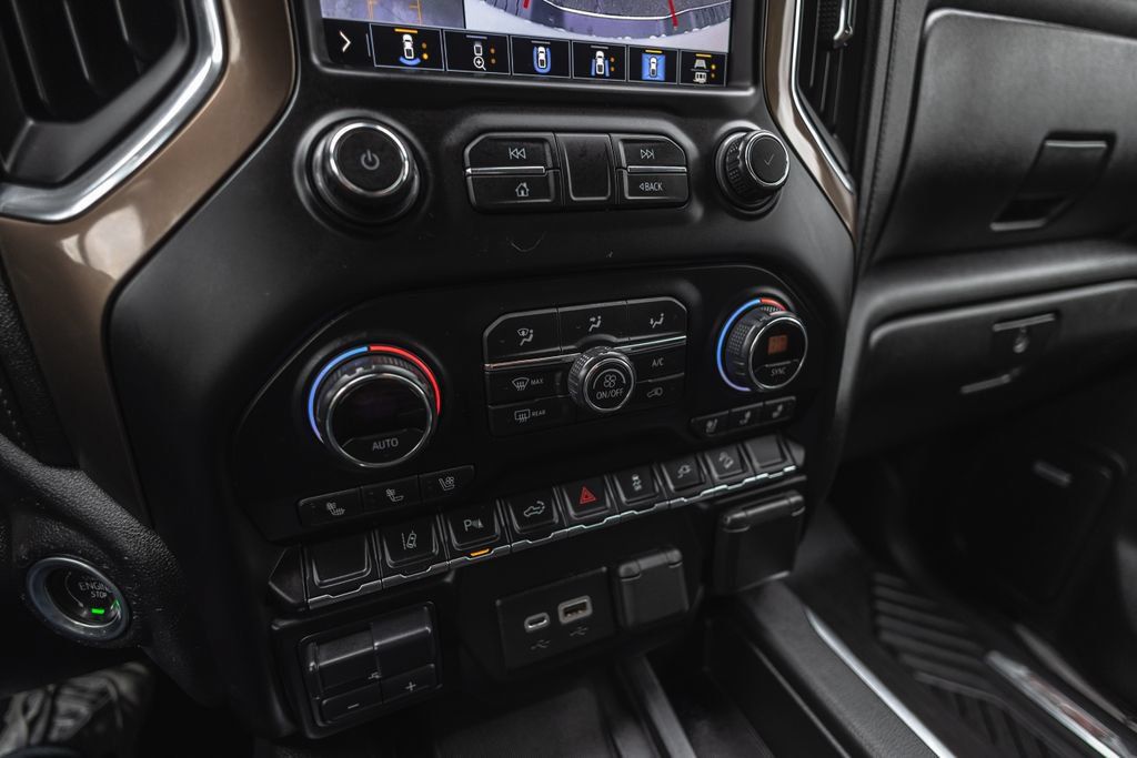 Used 2020 Chevrolet Silverado 3500 High Country w/ Z71 Off-Road Package AWD/4WD image 19