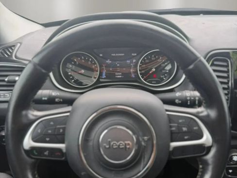 Used 2020 Jeep Compass Limited AWD/4WD image 13