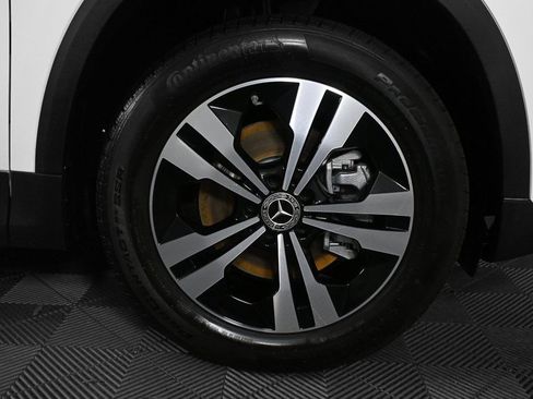 Used 2025 Mercedes-Benz GLA 250 image 36