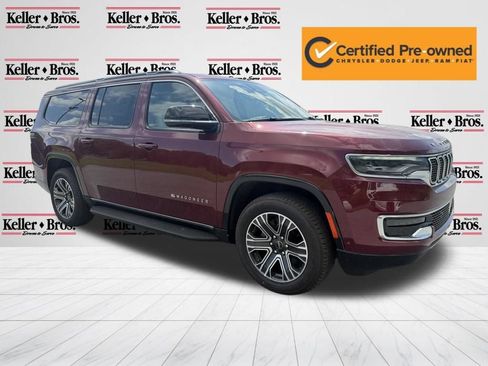 Used 2025 Jeep Wagoneer L 4WD image 1