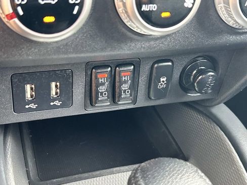 Used 2025 Mitsubishi Outlander Sport SEL image 27