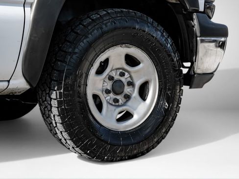 Used 2000 Chevrolet Silverado 1500 4x4 Extended Cab w/ Firm Ride Suspension Pkg image 47