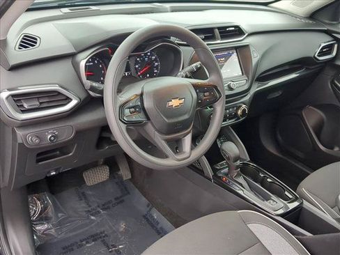 Used 2022 Chevrolet TrailBlazer LS FWD image 10