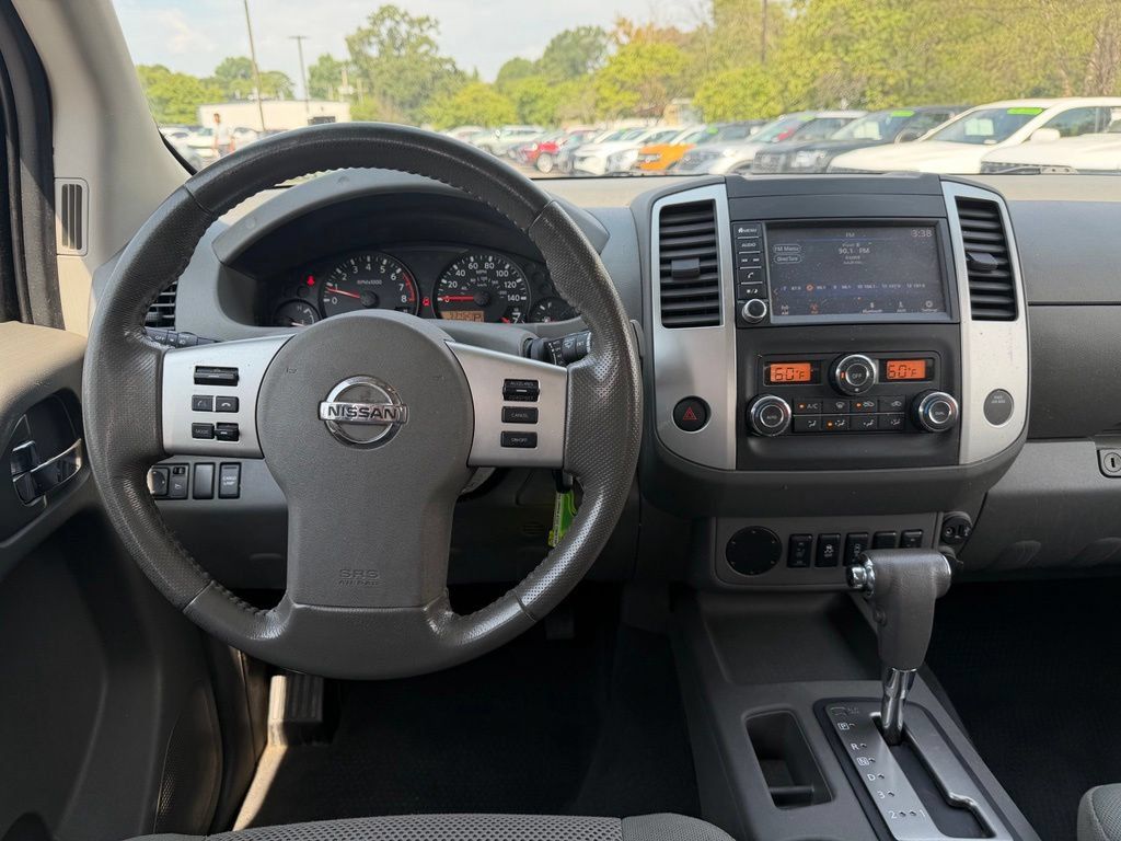 Used 2019 Nissan Frontier SV w/ Value Truck Package RWD image 16