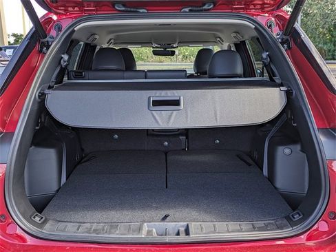 New 2025 Mitsubishi Outlander SE image 13