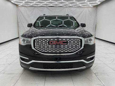 Used 2018 GMC Acadia Denali w/ Technology Package AWD/4WD image 5
