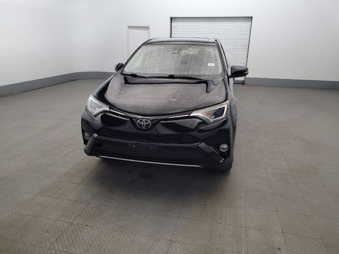Used 2018 Toyota RAV4 XLE AWD/4WD image 15