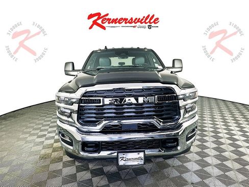 New 2026 RAM 2500 Tradesman w/ Chrome Appearance Group image 2