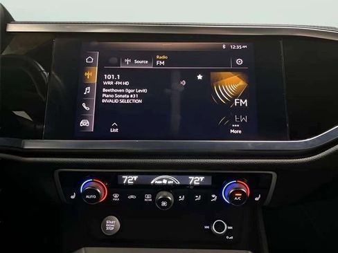 Used 2020 Audi Q3 2.0T Premium w/ Convenience Package image 37