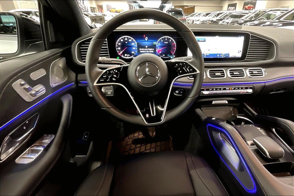 Used 2026 Mercedes-Benz GLE 450 4MATIC Coupe image 5