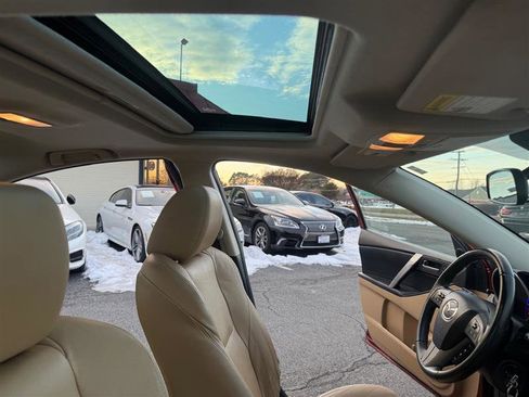 Used 2010 MAZDA MAZDA3 s Grand Touring image 19