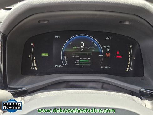 Used 2025 Toyota Camry LE FWD image 26