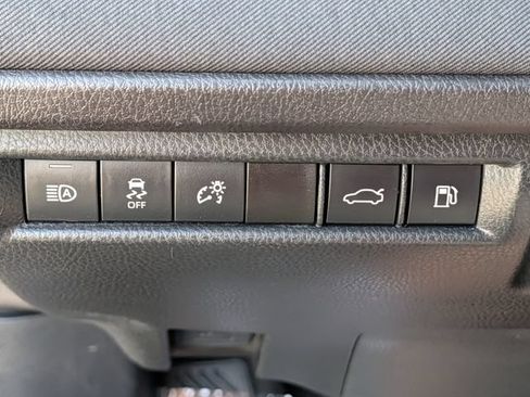 Used 2025 Toyota Camry LE FWD image 22