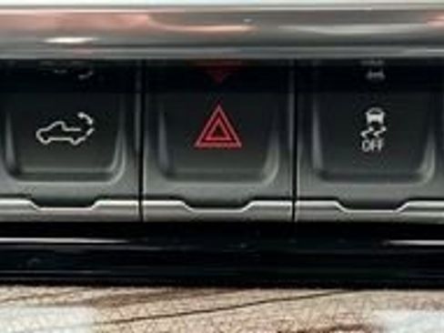 Used 2024 Chevrolet Silverado 1500 LT Trail Boss w/ LT Trail Boss Premium Package image 36