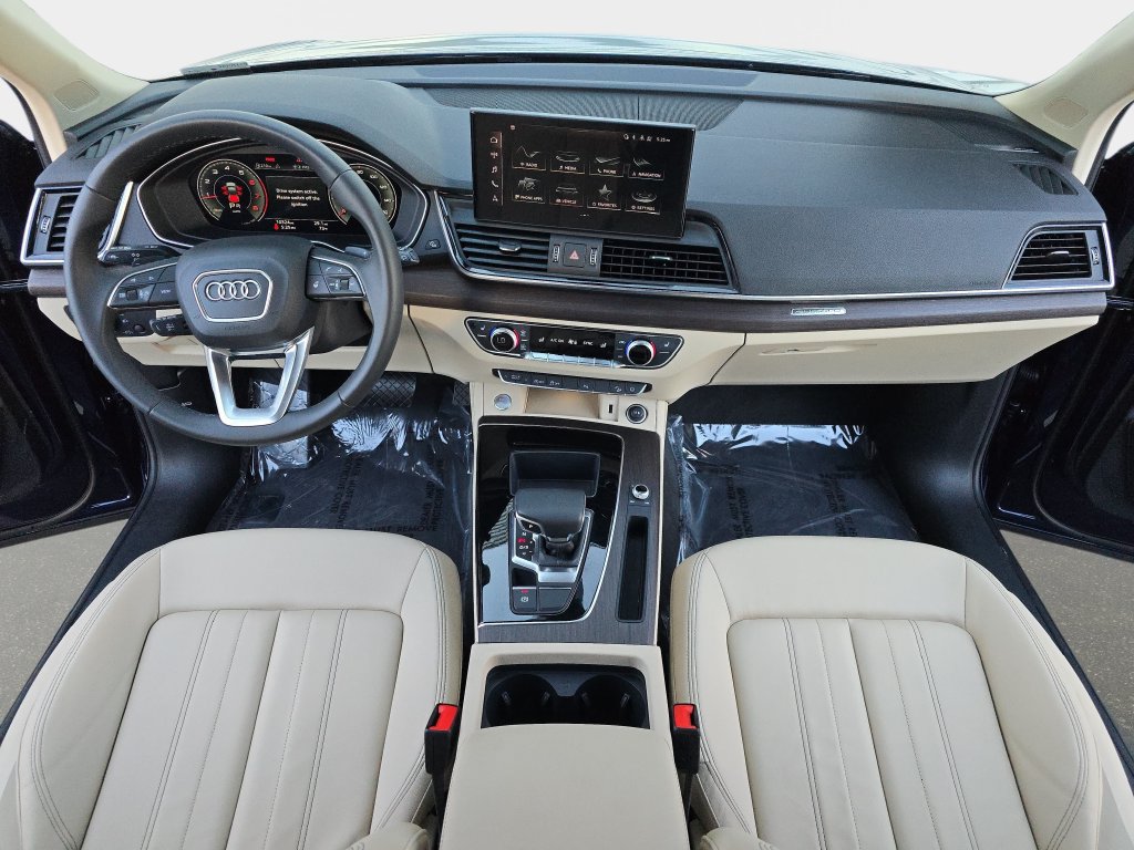Certified 2023 Audi Q5 2.0T Premium Plus w/ Premium Plus Package AWD/4WD image 10