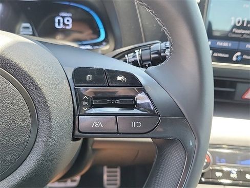 New 2025 Hyundai Elantra Sport w/ Cargo Package image 5