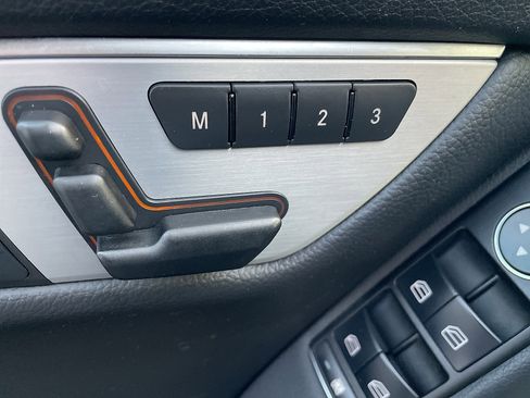 Used 2014 Mercedes-Benz C 300 4MATIC Sedan image 31