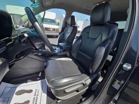 Used 2020 Kia Telluride LX AWD/4WD image 33