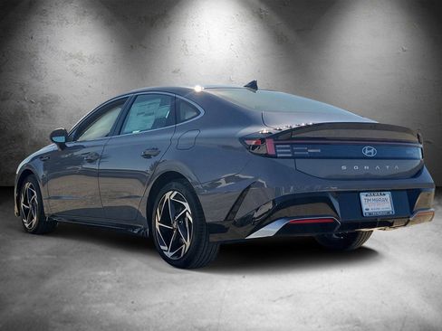 New 2026 Hyundai Sonata SEL FWD image 4
